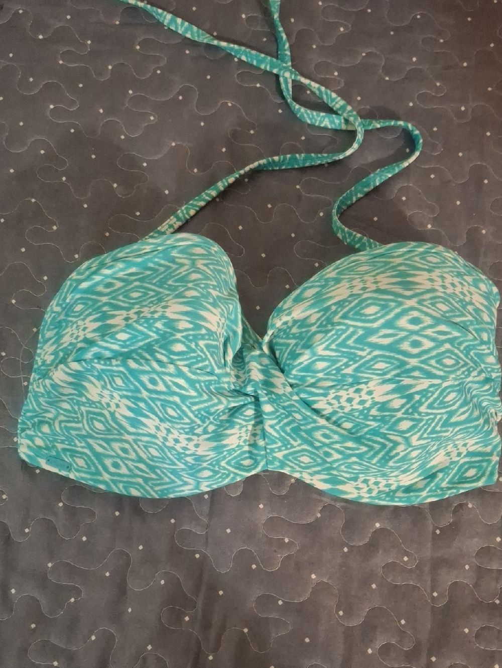 Cleo Turquoise Patterned Women’s Swim Top size 32F